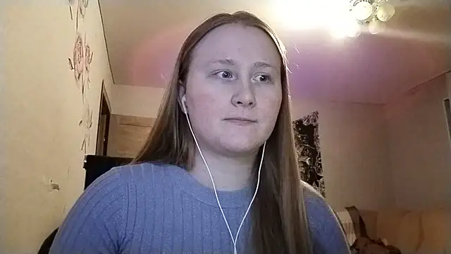 AnikaLipps online show from April 2026 01:33:01 AM