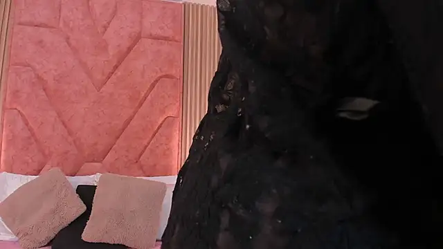 DanielaLeroy online show from March 2026 03:28:01 PM