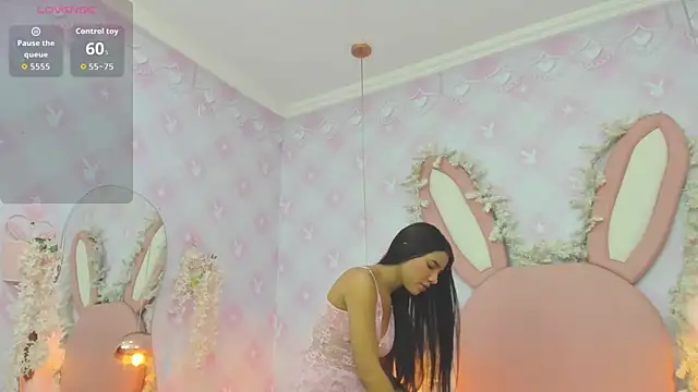 Snapshot of Isabellaa_Rosee chatting on April 2026 07:33:02 PM Isabellaa Rosee online show from April 2026 07:33:02 PM