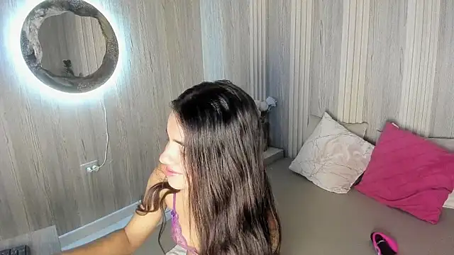 Isabellaa Rosee online show from June 2026 07:57:01 PM