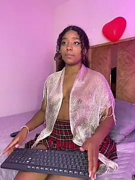 Snapshot of canelaa_sweet5 chatting on March 2026 02:35:02 AM canelaa sweet5 online show from March 2026 02:35:02 AM