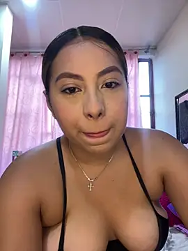 Snapshot of Emiily_joee_ chatting on May 2026 09:31:02 PM Emiily joee online show from May 2026 09:31:02 PM