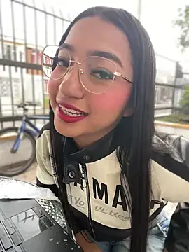 Daniela Pink online show from May 2026 11:16:01 AM