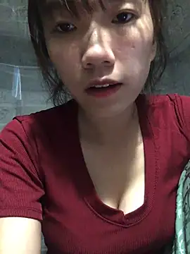 Snapshot of Sukem-mut chatting on May 2026 02:22:01 PM Sukem-mut online show from May 2026 02:22:01 PM