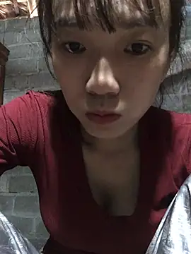 Snapshot of Sukem-mut chatting on May 2026 09:17:02 AM Sukem-mut online show from May 2026 09:17:02 AM
