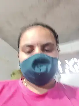 taniya0 online show from April 2026 07:47:01 AM