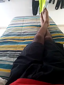 Snapshot of isuru_lakshan chatting on February 2026 12:17:01 PM isuru lakshan online show from February 2026 12:17:01 PM