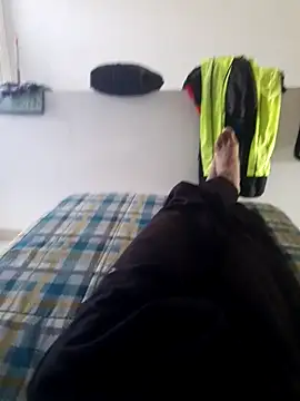 Snapshot of isuru_lakshan chatting on March 2026 10:00:02 AM isuru lakshan online show from March 2026 10:00:02 AM