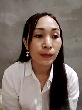 Snapshot of Thobaby112 chatting on February 2026 03:18:02 AM Thobaby112 online show from February 2026 03:18:02 AM