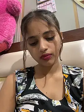 samayra1144 online show from June 2026 05:55:02 PM