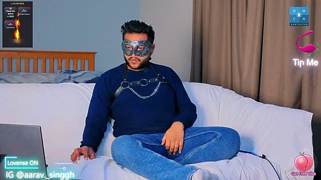 aarrav hotty online show from March 2026 07:50:02 PM