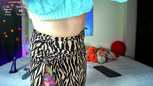 Snapshot of oriana_thomson01 chatting on April 2026 11:57:02 PM oriana thomson01 online show from April 2026 11:57:02 PM