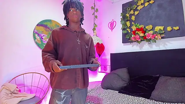 Mashall lee online show from February 2026 07:13:02 PM