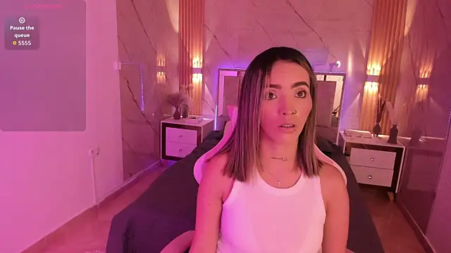 your whore Salome online show from April 2026 07:22:01 PM