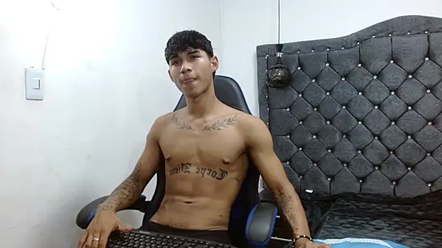 Snapshot of luka_big18 chatting on April 2026 05:46:02 AM luka big18 online show from April 2026 05:46:02 AM