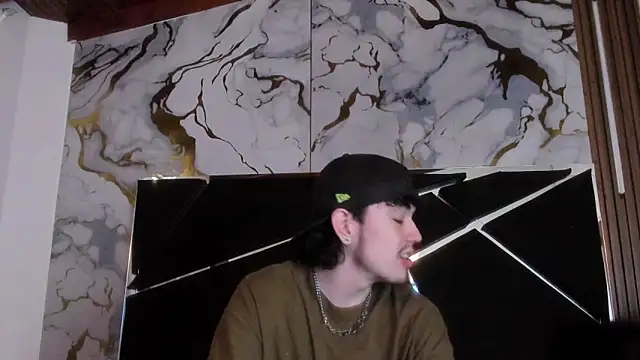 Couple In Heat online show from February 2026 08:19:02 PM