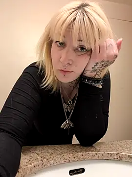 RainbowClouds online show from April 2026 08:52:02 AM