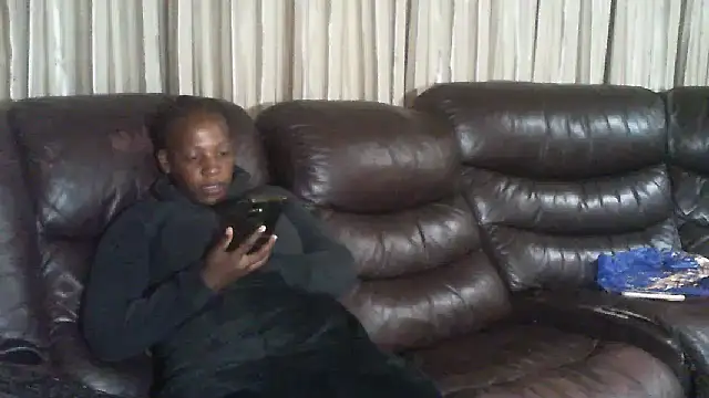 Sky-Diamond online show from April 2026 06:27:01 AM