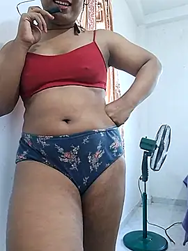 Queen Saara online show from March 2026 07:47:02 AM