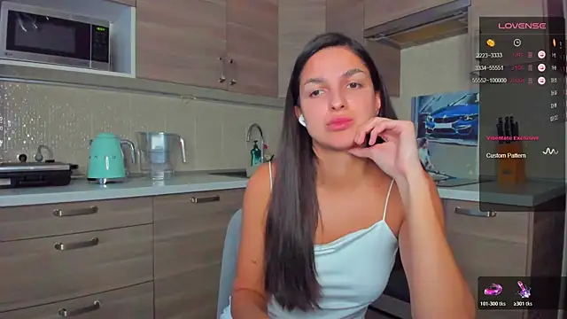 Snapshot of AngelGabe chatting on February 2026 01:52:02 PM AngelGabe online show from February 2026 01:52:02 PM