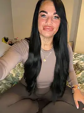 Darkfantisyx online show from February 2026 04:16:01 PM