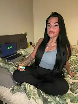 Darkfantisyx online show from February 2026 06:06:02 PM