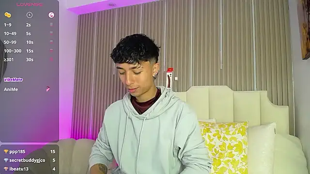 Snapshot of Aiden_Rivers_ chatting on February 2026 12:25:01 PM Aiden Rivers online show from February 2026 12:25:01 PM