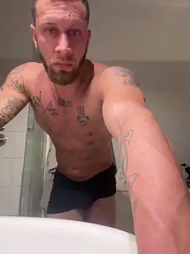 Snapshot of Tiziano94 chatting on February 2026 10:03:02 AM Tiziano94 online show from February 2026 10:03:02 AM