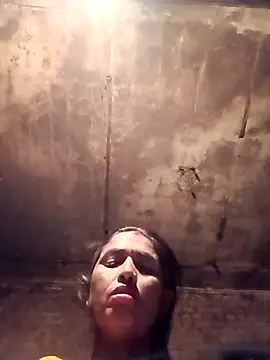 Hot re83 online show from March 2026 07:32:01 PM