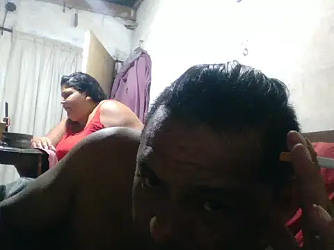 Snapshot of DesexedCooler chatting on February 2026 12:39:01 AM DesexedCooler online show from February 2026 12:39:01 AM