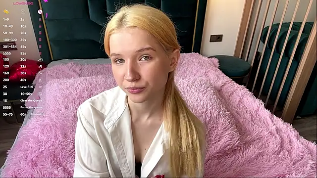 PrincessSwelgart online show from March 2026 01:23:02 PM