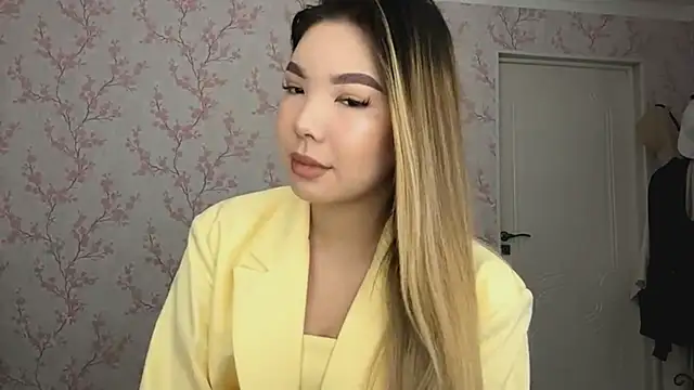 Snapshot of Elina_Mottel chatting on February 2026 09:18:02 AM Elina Mottel online show from February 2026 09:18:02 AM