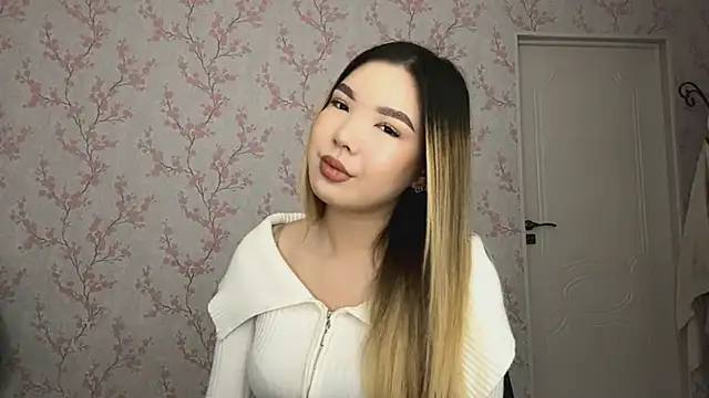 Snapshot of Elina_Mottel chatting on February 2026 07:19:01 AM Elina Mottel online show from February 2026 07:19:01 AM