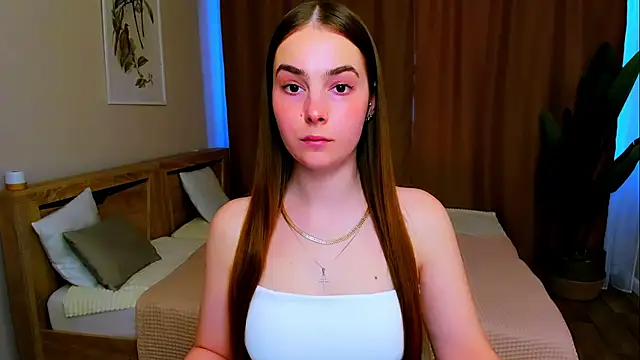 Snapshot of Maddy_Wood_ chatting on April 2026 04:34:02 PM Maddy Wood online show from April 2026 04:34:02 PM