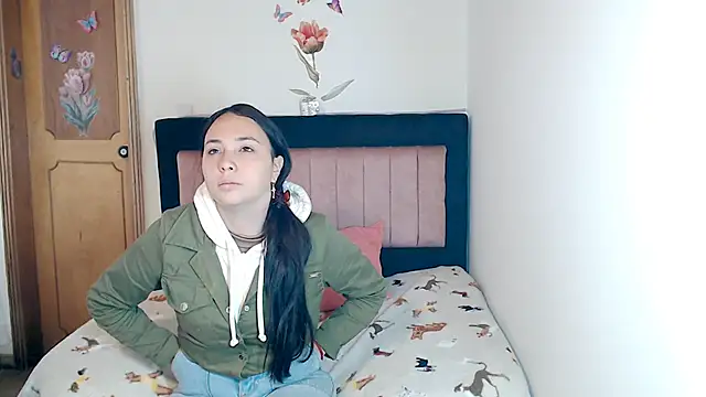 Snapshot of MARYXS1 chatting on February 2026 03:19:02 PM MARYXS1 online show from February 2026 03:19:02 PM