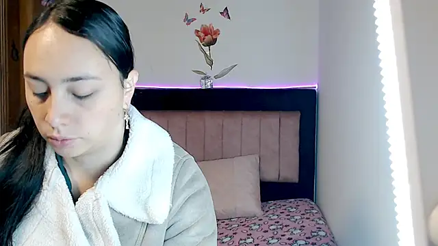 Snapshot of MARYXS1 chatting on February 2026 12:56:01 PM MARYXS1 online show from February 2026 12:56:01 PM