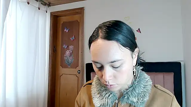 Snapshot of MARYXS1 chatting on February 2026 12:49:01 PM MARYXS1 online show from February 2026 12:49:01 PM