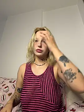 Snapshot of urlittlebaby666 chatting on February 2026 07:25:02 PM urlittlebaby666 online show from February 2026 07:25:02 PM