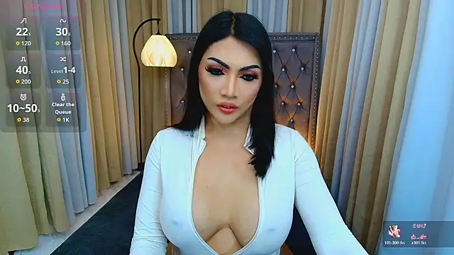 Snapshot of Laureen_Hilton chatting on February 2026 11:42:01 AM Laureen Hilton online show from February 2026 11:42:01 AM