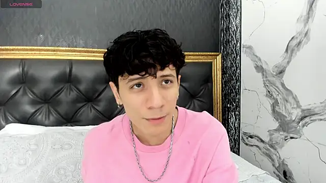 Snapshot of Angel_St1 chatting on May 2026 05:02:02 AM Angel St1 online show from May 2026 05:02:02 AM