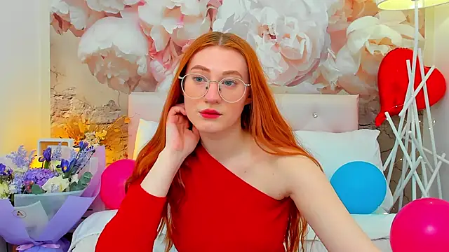 Snapshot of TinaHarp chatting on February 2026 01:31:02 PM TinaHarp online show from February 2026 01:31:02 PM