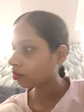Snapshot of Rani1993 chatting on May 2026 05:54:02 PM Rani1993 online show from May 2026 05:54:02 PM