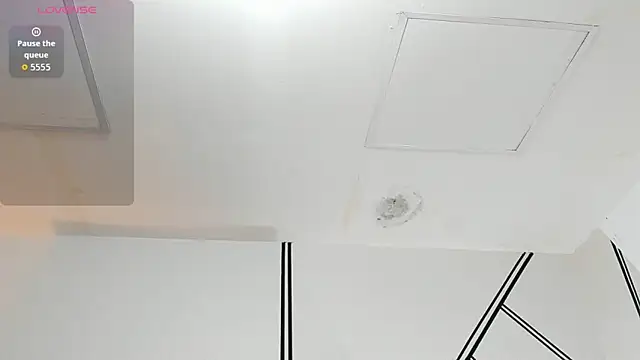 evangeline valencia online show from February 2026 07:35:01 PM