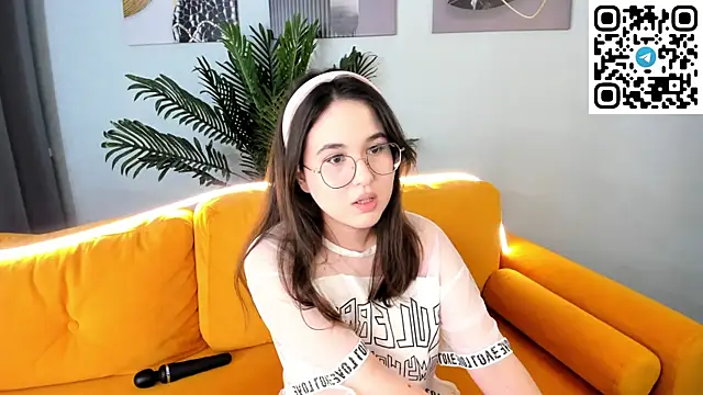 leylamirage online show from June 2026 12:26:02 PM