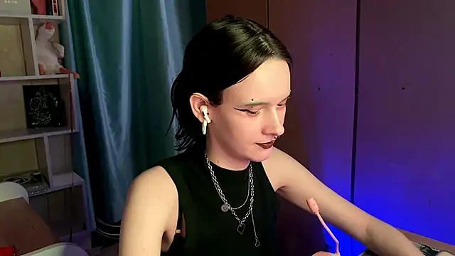 MabelDefina online show from March 2026 11:02:02 AM