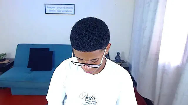 Snapshot of liiam3 chatting on February 2026 09:05:02 PM liiam3 online show from February 2026 09:05:02 PM