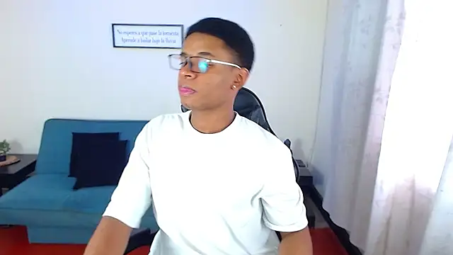 liiam3 online show from March 2026 08:49:01 PM