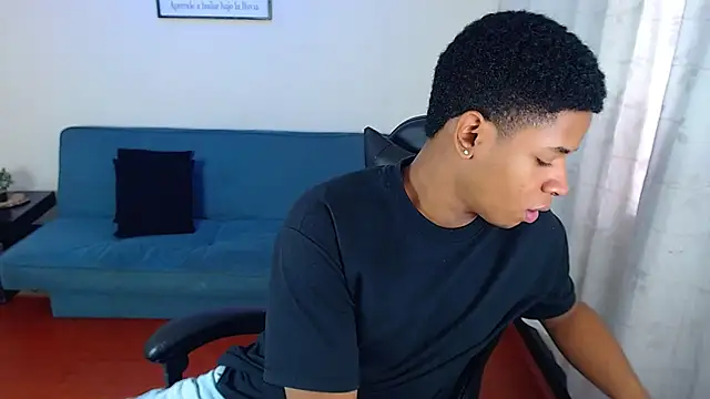 liiam3 online show from March 2026 09:19:02 PM