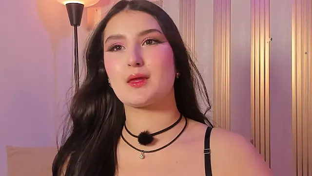 Snapshot of zoe_moon__ chatting on February 2026 03:50:01 AM zoe moon online show from February 2026 03:50:01 AM