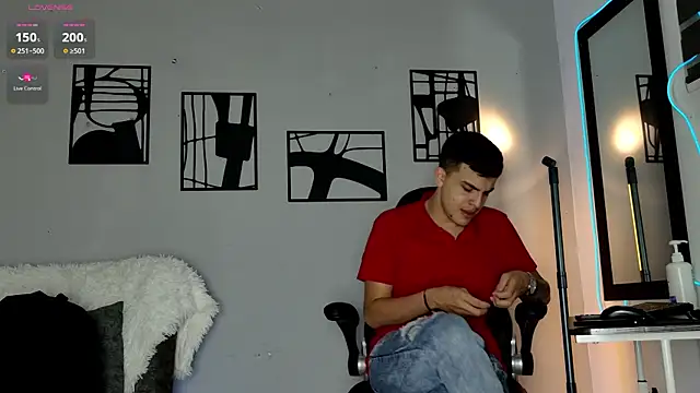 nico pelusa online show from April 2026 09:39:01 AM